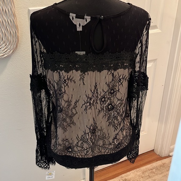 Honey & T longe sleeve romantic blouse - Picture 3 of 6